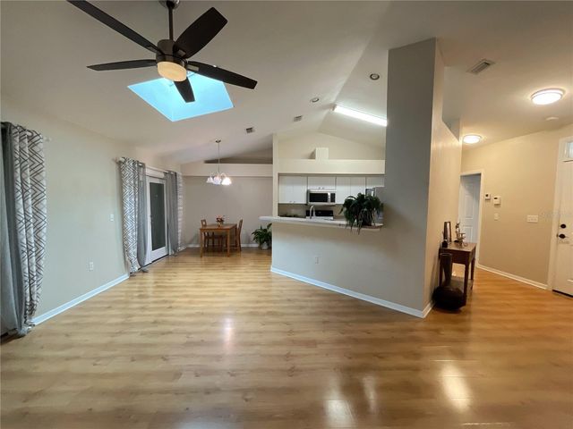 4529 NW 35 TERRACE, Gainesville, FL 32605