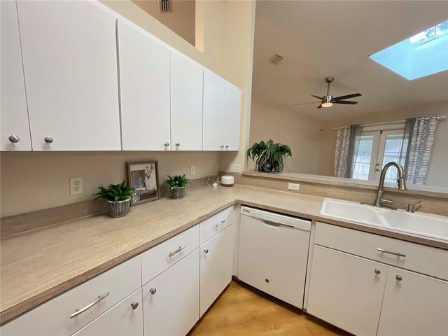 4529 NW 35 TERRACE, Gainesville, FL 32605