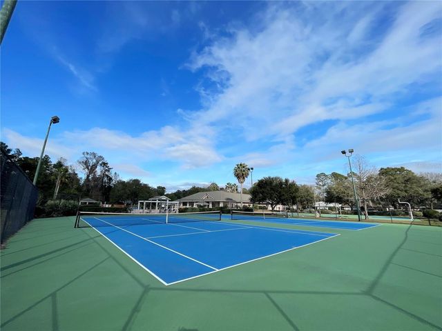 4529 NW 35 TERRACE, Gainesville, FL 32605