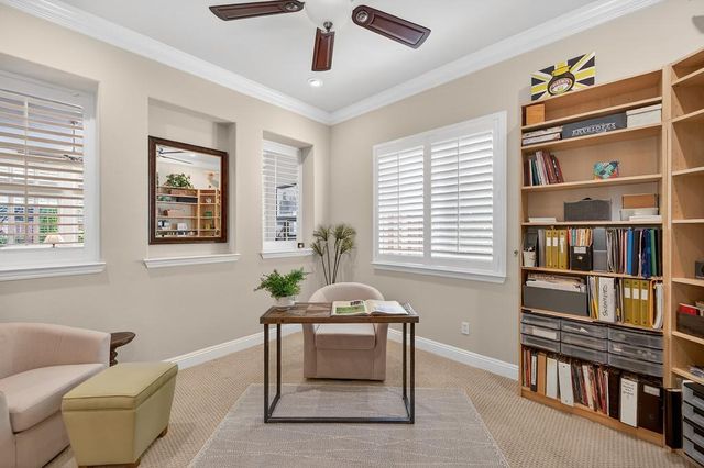 5732 Grassington Ln, Sacramento, CA 95835