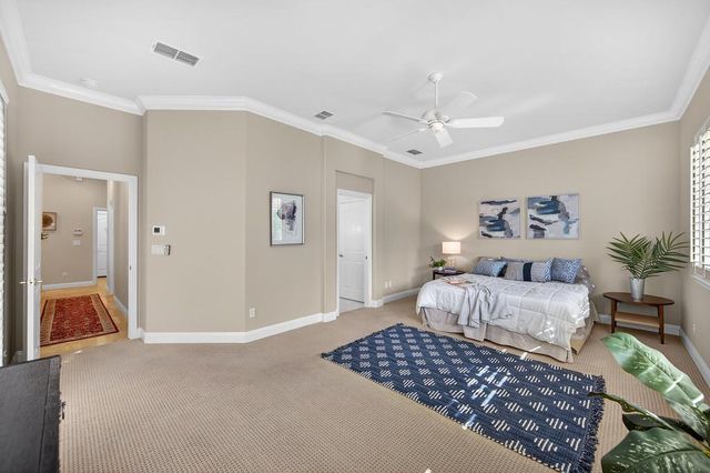 5732 Grassington Ln, Sacramento, CA 95835