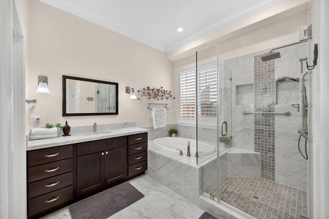 5732 Grassington Ln, Sacramento, CA 95835