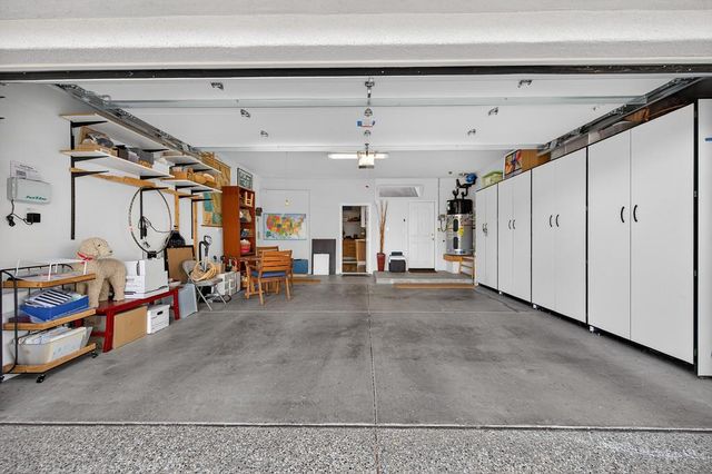 5732 Grassington Ln, Sacramento, CA 95835