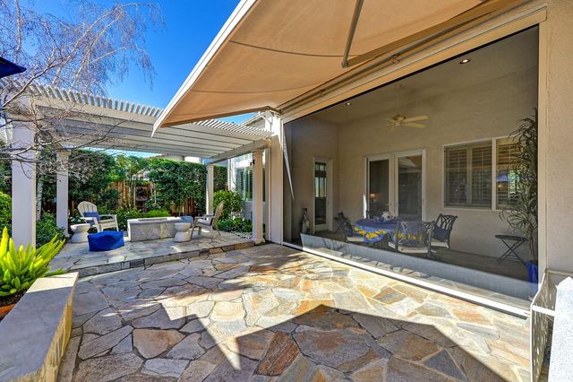 5732 Grassington Ln, Sacramento, CA 95835