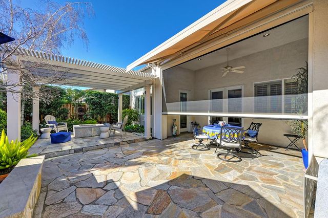 5732 Grassington Ln, Sacramento, CA 95835