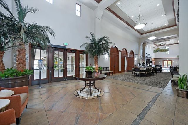 5732 Grassington Ln, Sacramento, CA 95835