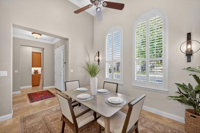 5732 Grassington Ln, Sacramento, CA 95835