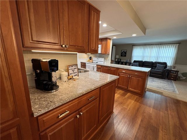 2308 Wrenside Lane, Dayton, OH 45440