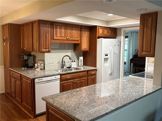 2308 Wrenside Lane, Dayton, OH 45440
