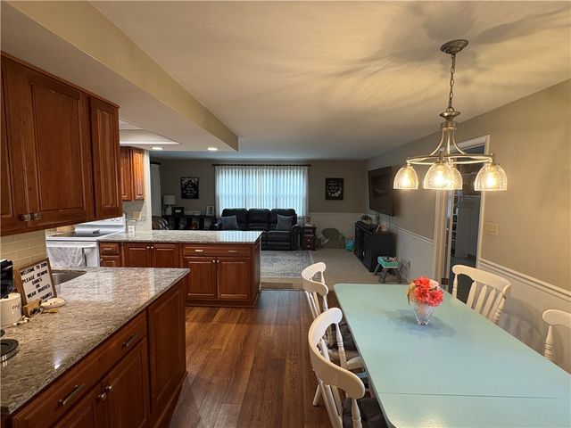 2308 Wrenside Lane, Dayton, OH 45440