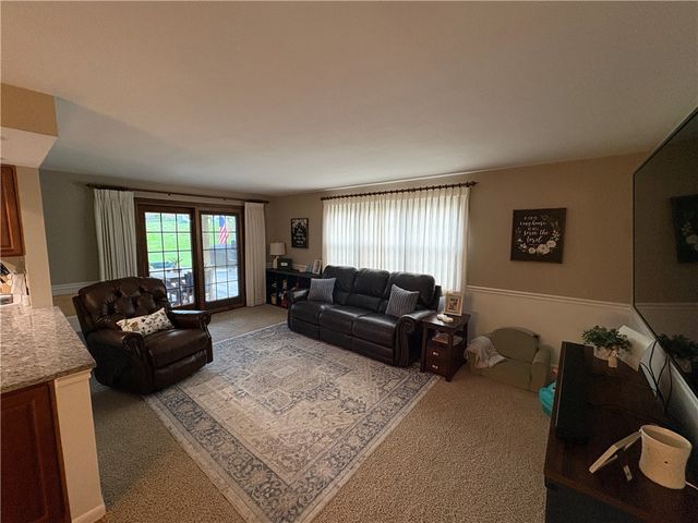 2308 Wrenside Lane, Dayton, OH 45440