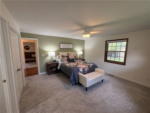 2308 Wrenside Lane, Dayton, OH 45440
