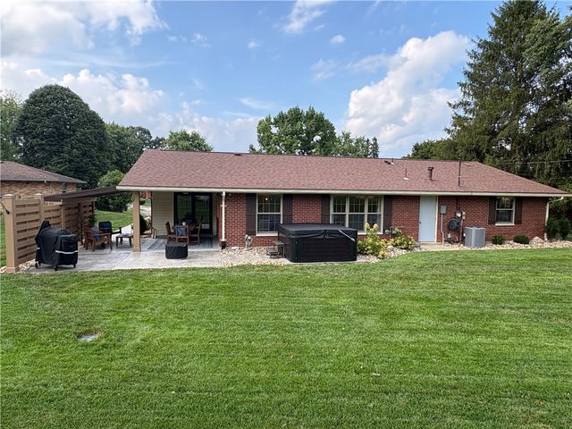 2308 Wrenside Lane, Dayton, OH 45440