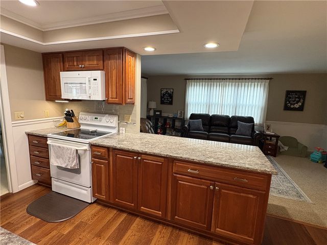 2308 Wrenside Lane, Dayton, OH 45440