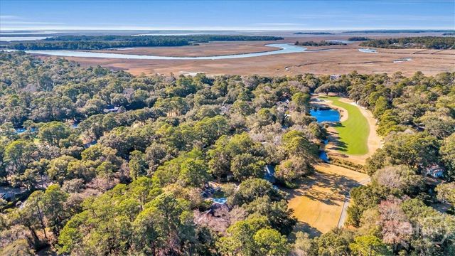 2 Fox Meadow Circle, Savannah, GA 31411