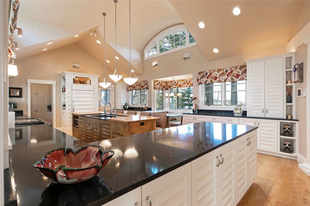 33702 N Finley Point Road, Polson, MT 59860 photo 20