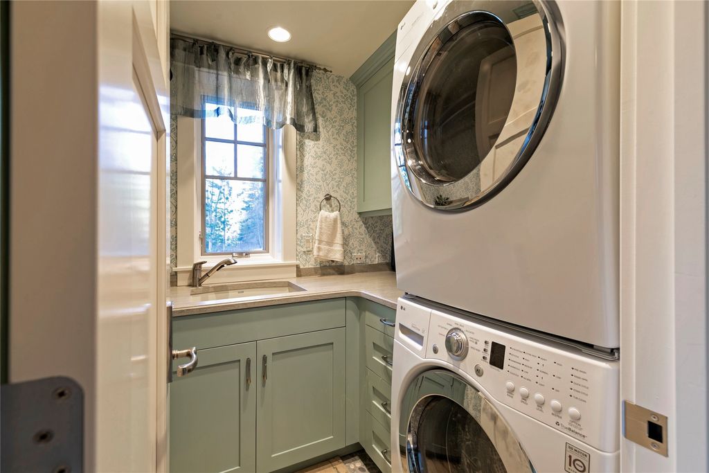 33702 N Finley Point Road, Polson, MT 59860 photo 53