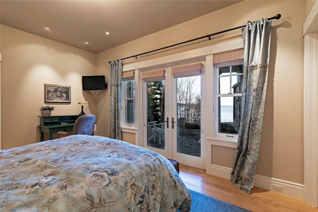 33702 N Finley Point Road, Polson, MT 59860 photo 55