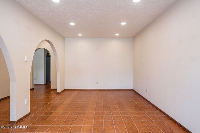 651 W Taylor Road, Las Cruces, NM 88007