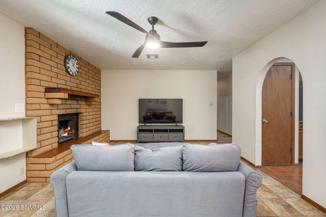 651 W Taylor Road, Las Cruces, NM 88007