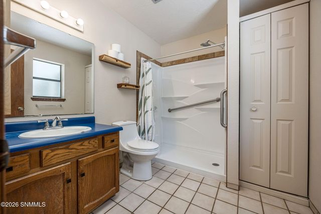 651 W Taylor Road, Las Cruces, NM 88007