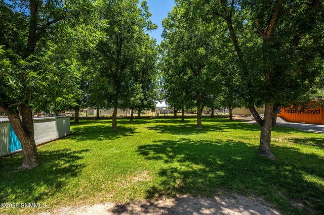 651 W Taylor Road, Las Cruces, NM 88007