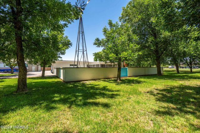 651 W Taylor Road, Las Cruces, NM 88007