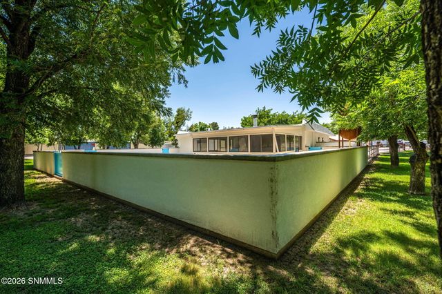 651 W Taylor Road, Las Cruces, NM 88007