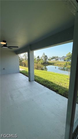1424 NE 37th ST, Cape Coral, FL 33909