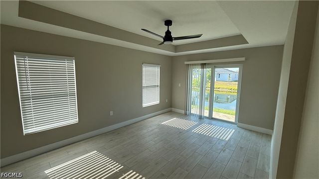 1424 NE 37th ST, Cape Coral, FL 33909