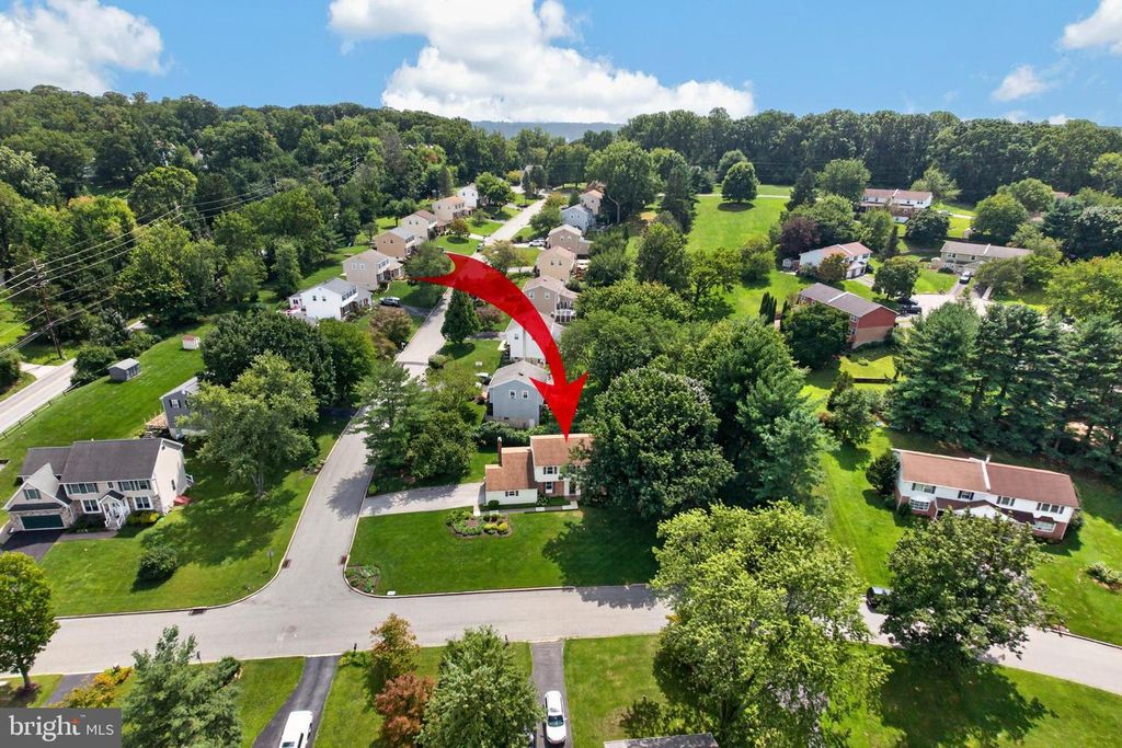 600 BRECKNOCK DR, EXTON, PA 19341 — photo 4