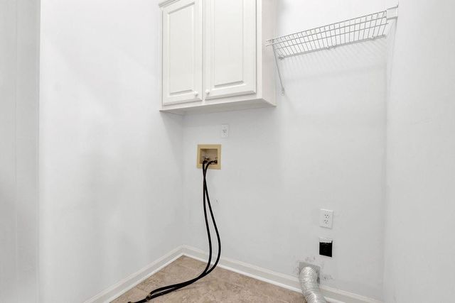 3760 Colonial Trail SW, Lilburn, GA 30047