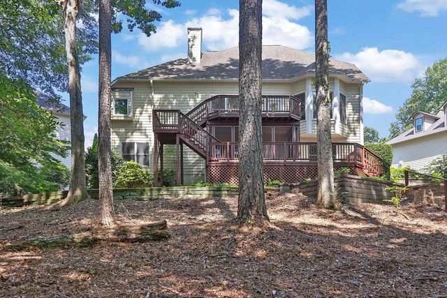 3760 Colonial Trail SW, Lilburn, GA 30047