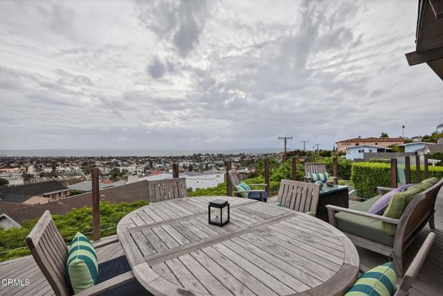 2222 Sunset Drive, Ventura, CA 93001