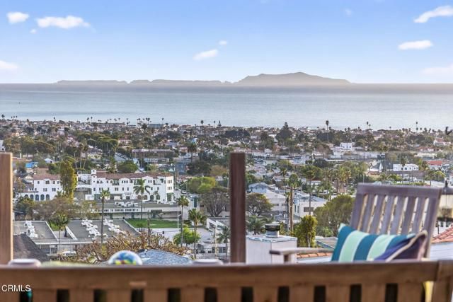 2222 Sunset Drive, Ventura, CA 93001