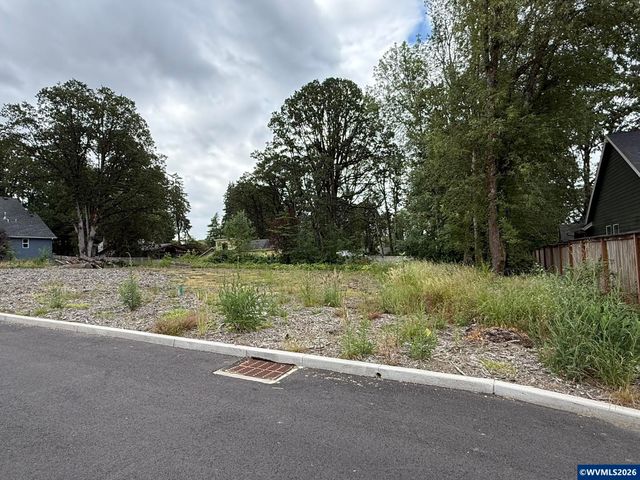 3117 SE Merlot Rd, Milwaukie, OR 97267
