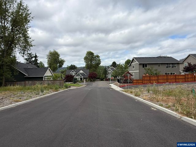 3117 SE Merlot Rd, Milwaukie, OR 97267