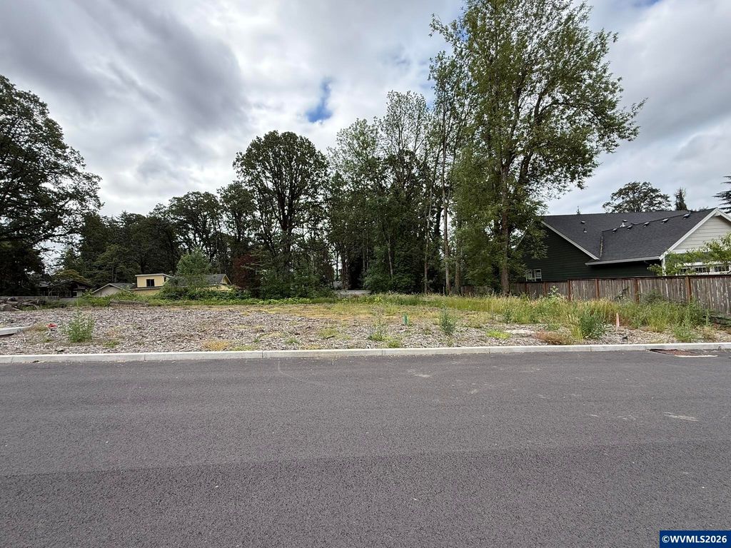 3117 SE Merlot Rd, Milwaukie, OR 97267