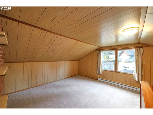 605 FULVUE Dr, Eugene, OR 97405