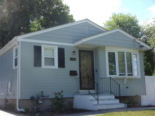 210 North County Street, East Providence, RI 02914
