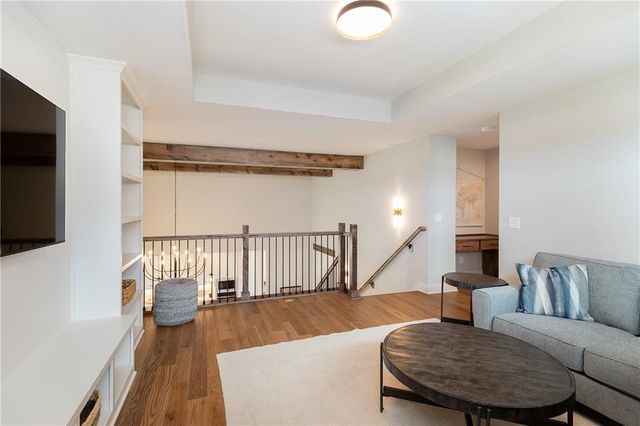 18608 Ironwood Street, Overland Park, KS 66085