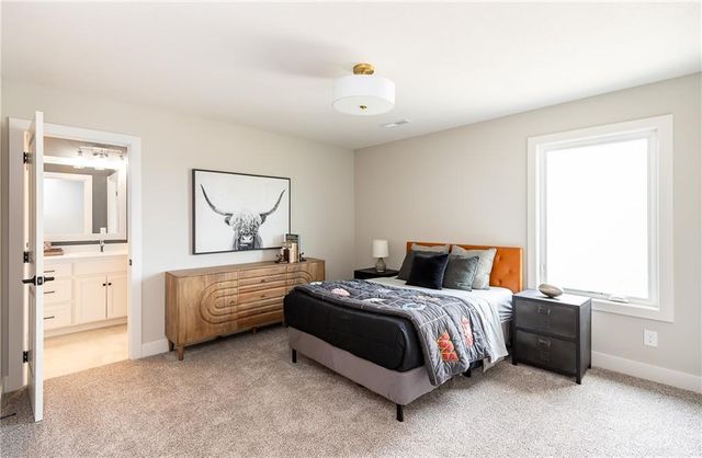 18608 Ironwood Street, Overland Park, KS 66085