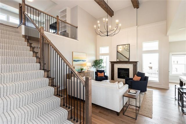 18608 Ironwood Street, Overland Park, KS 66085