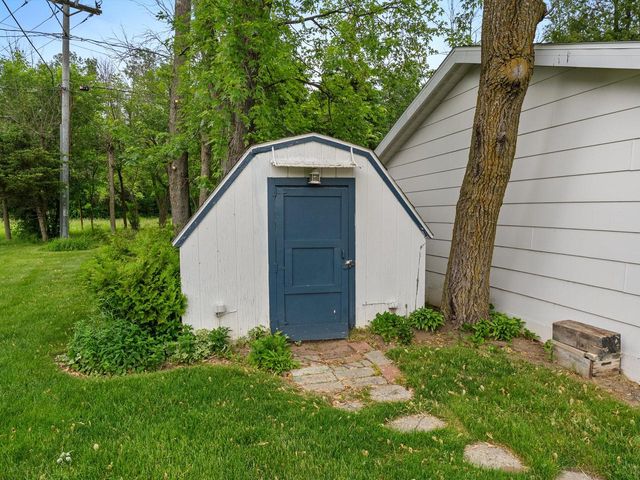 1441 Lee CIRCLE, Manitowoc, WI 54220