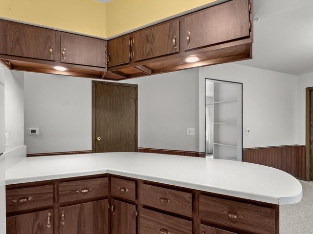 1441 Lee CIRCLE, Manitowoc, WI 54220