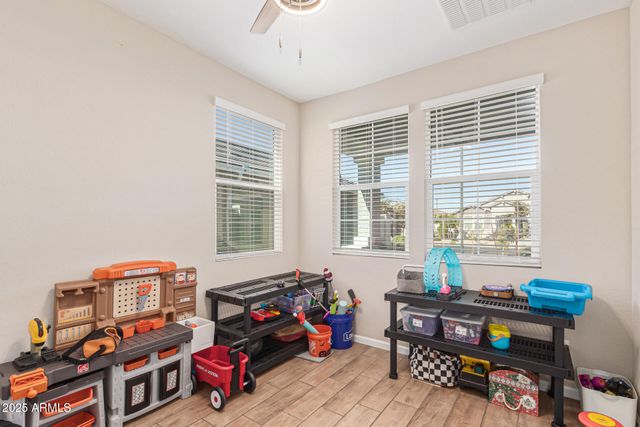 17763 W MONTE LINDO Lane, Surprise, AZ 85387