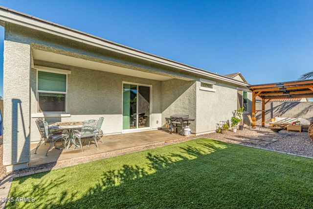 17763 W MONTE LINDO Lane, Surprise, AZ 85387