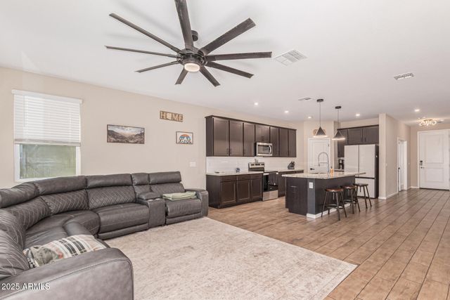 17763 W MONTE LINDO Lane, Surprise, AZ 85387