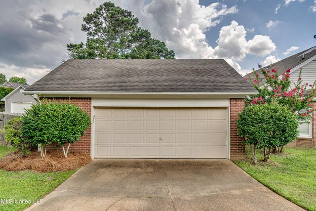 222 Cherry Drive, Brandon, MS 39042