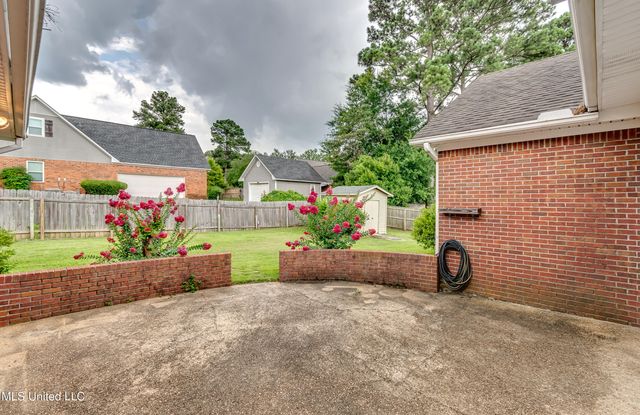 222 Cherry Drive, Brandon, MS 39042